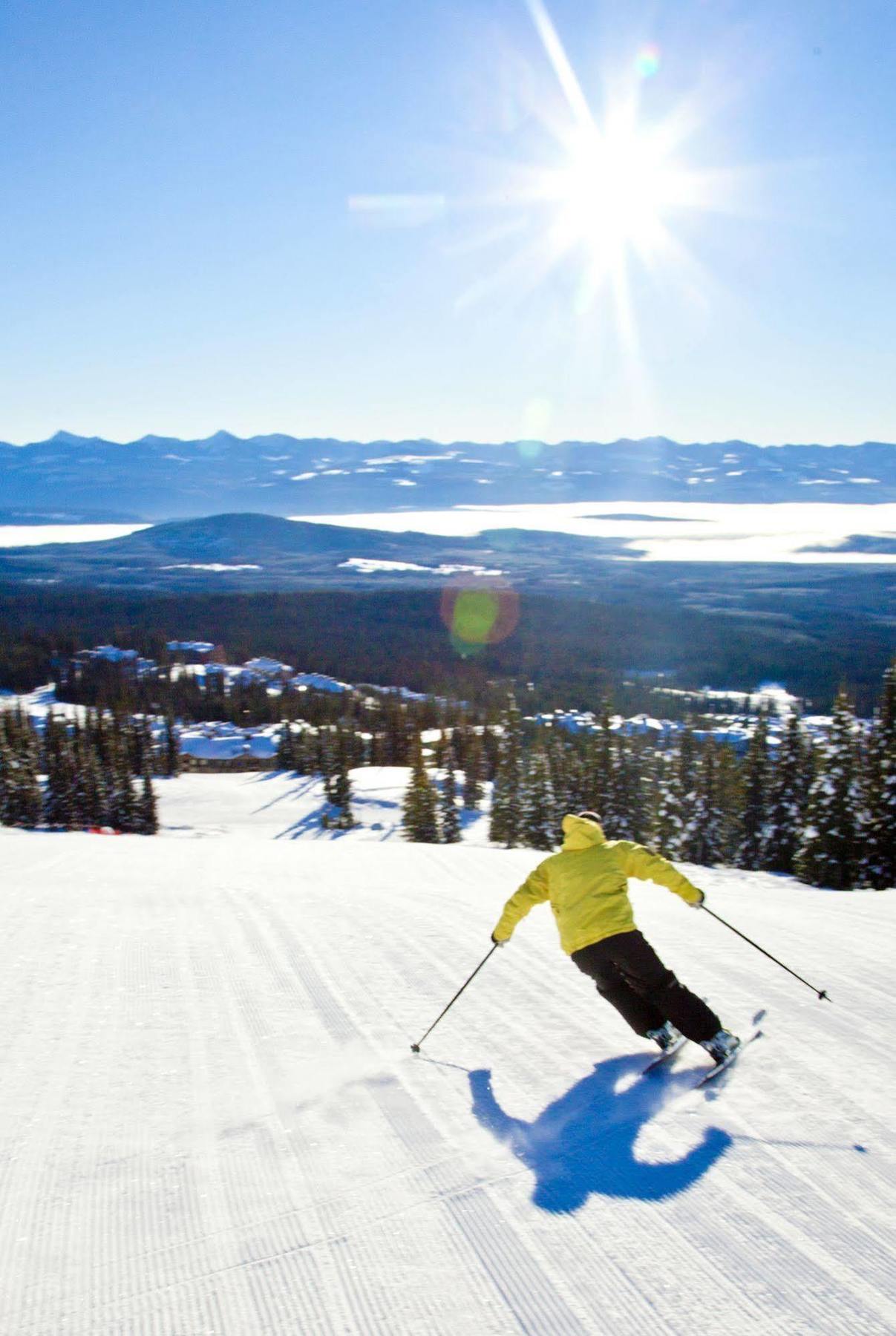 Chateau Big White Екстериор снимка